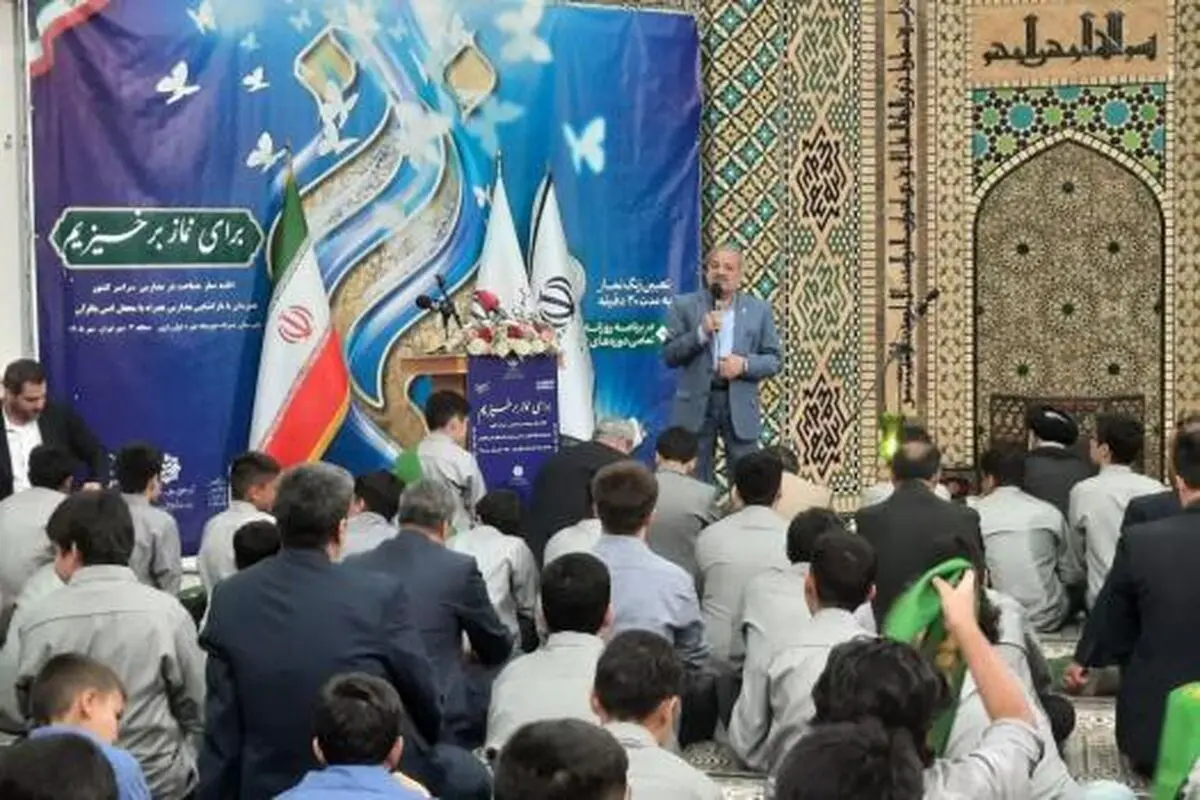 اهتمام به نماز، بخش مهمی از فرآیند تربیت دانش‌آموزان است