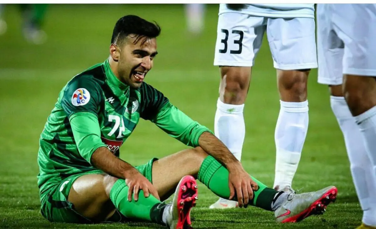 ارسلان مطهری، غایب ذوب آهن در هفته نخست لیگ