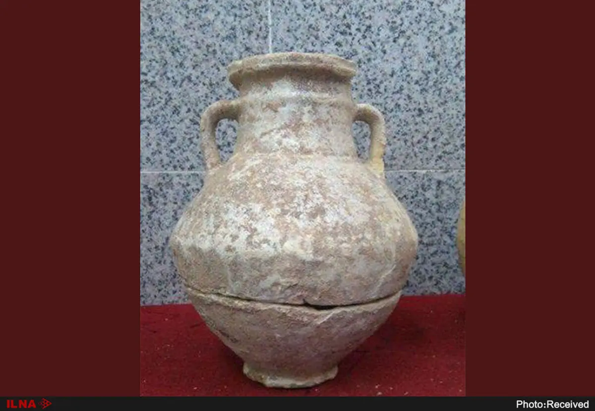 کشف دو شیء تاریخی حین عملیات گازکشی در دزفول