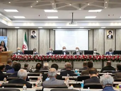 با کمبود کارگر ساده و تکنسین در واحدهای تولیدی سمنان مواجهیم