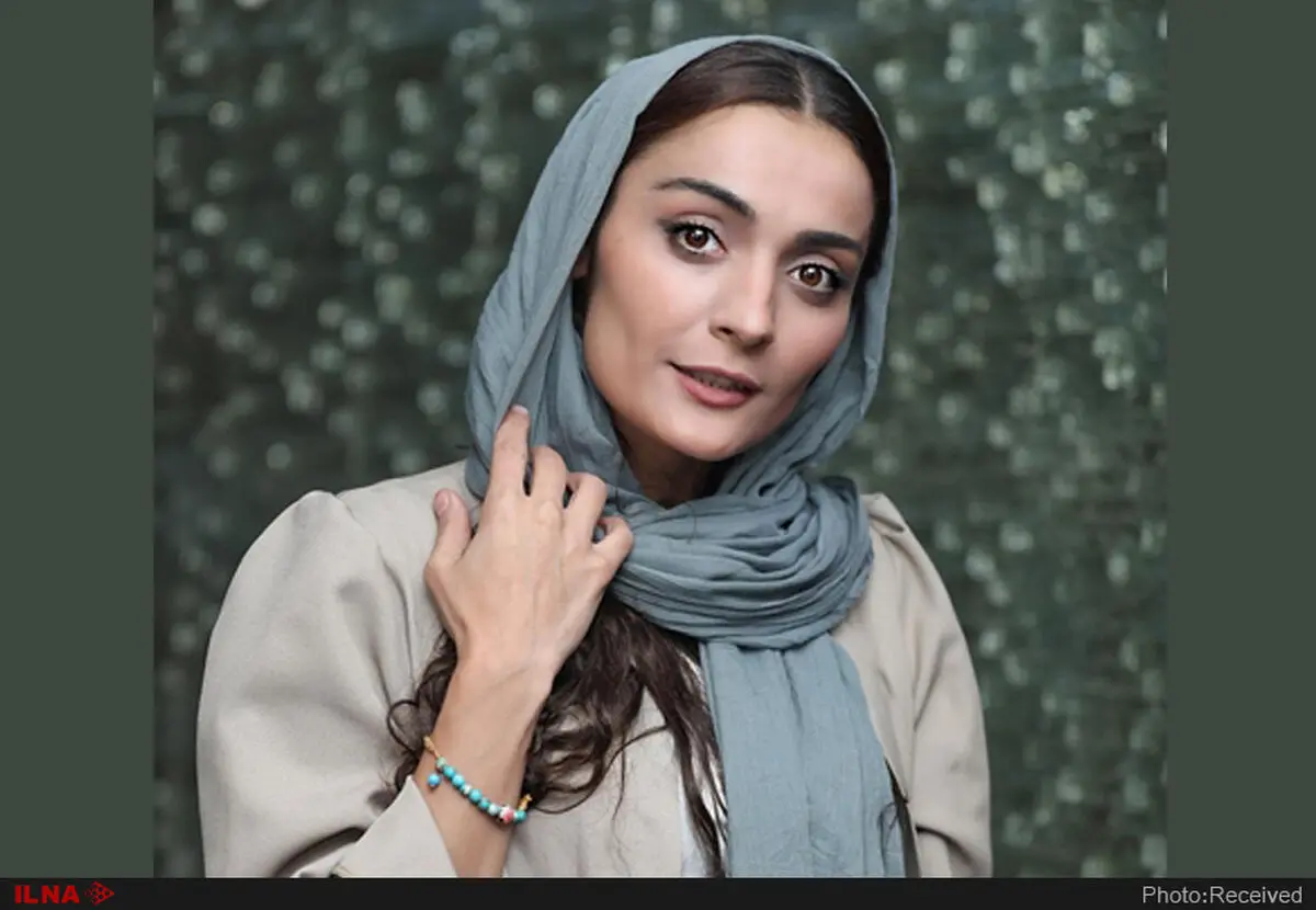 السا فیروزآذر کارگردان تئاتر شد/آغاز همکاری شهرزاد و فروید 