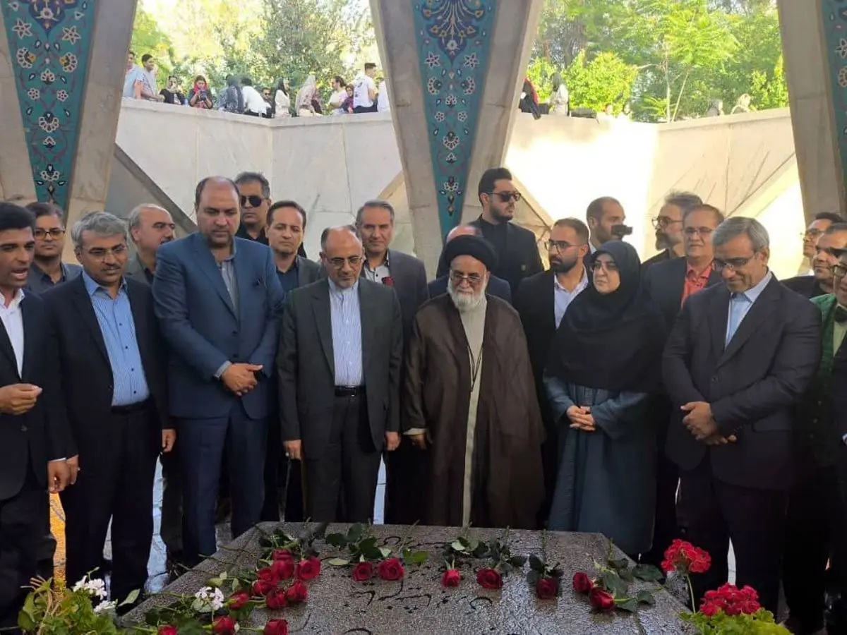 آیین بزرگداشت حکیم خیام نیشابوری برگزار شد