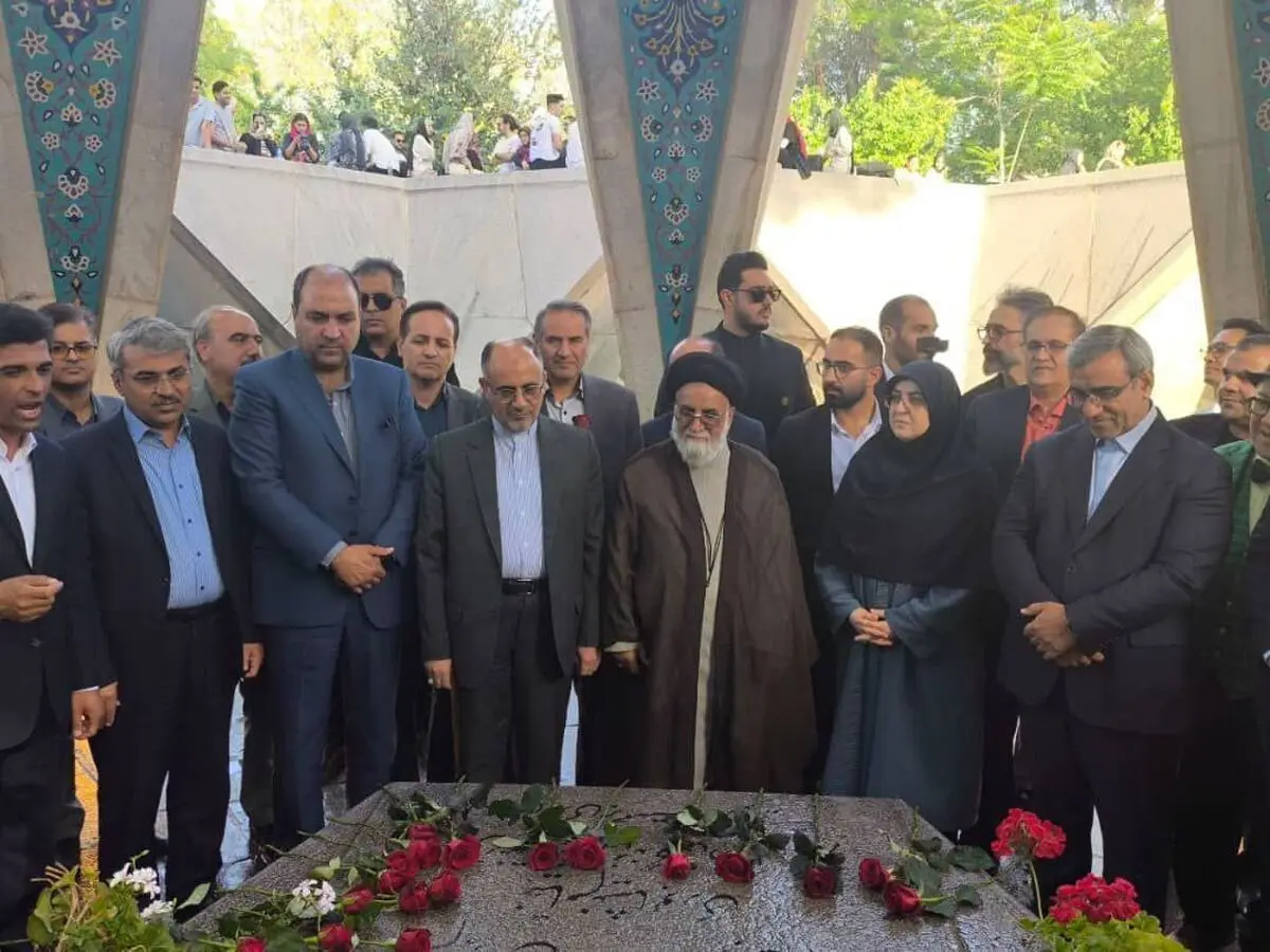 آیین بزرگداشت حکیم خیام نیشابوری برگزار شد