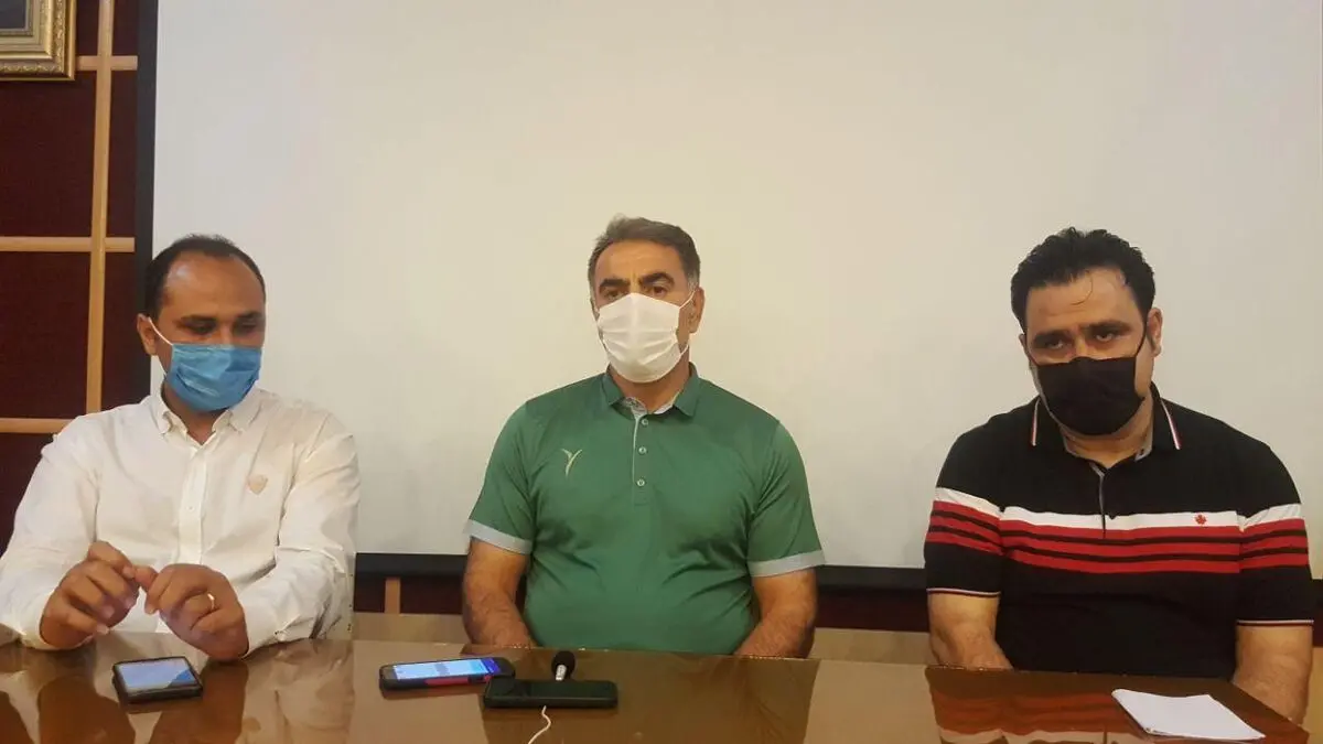 فکری: نمی‌توانم قهرمانی را به گل محمدی تبریک بگویم / برای بازی سنگین با پرسپولیس آماده‌ایم