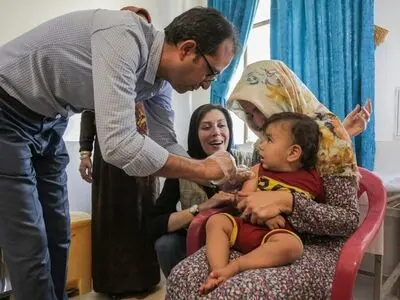 آغاز عملیات خانه‌به‌خانه ایمن‌سازی فلج اطفال در مناطق پرخطر کشور