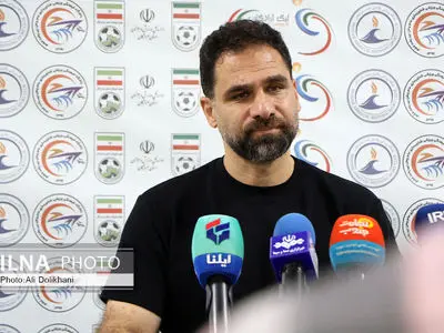 فرصت‌سوزی پالایش نفت در خانه؛ صادقی از ضعف در ضربات آخر گلایه کرد + فیلم