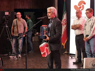 درویش: امیدی به وزارت ارشاد برای نمایش فیلم رستاخیز ندارم