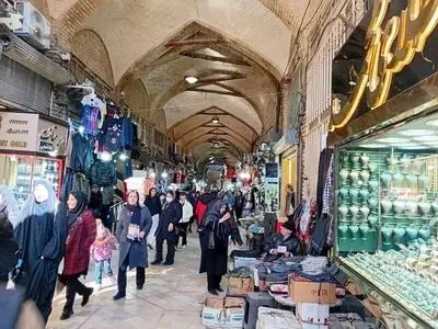 بازار تهران باز شد، اما رونق نیامد