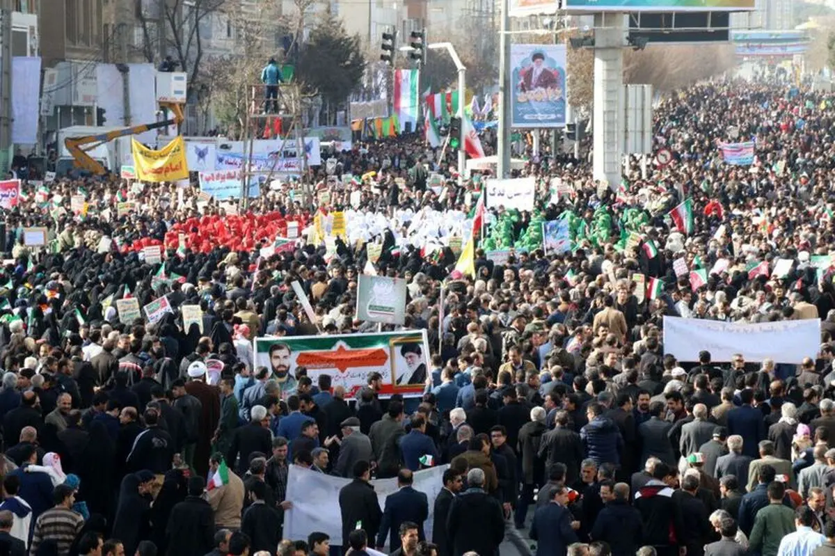 اسپوتنیک: ایرانی‌ها ۴۰ سالگی انقلاب را جشن گرفتند