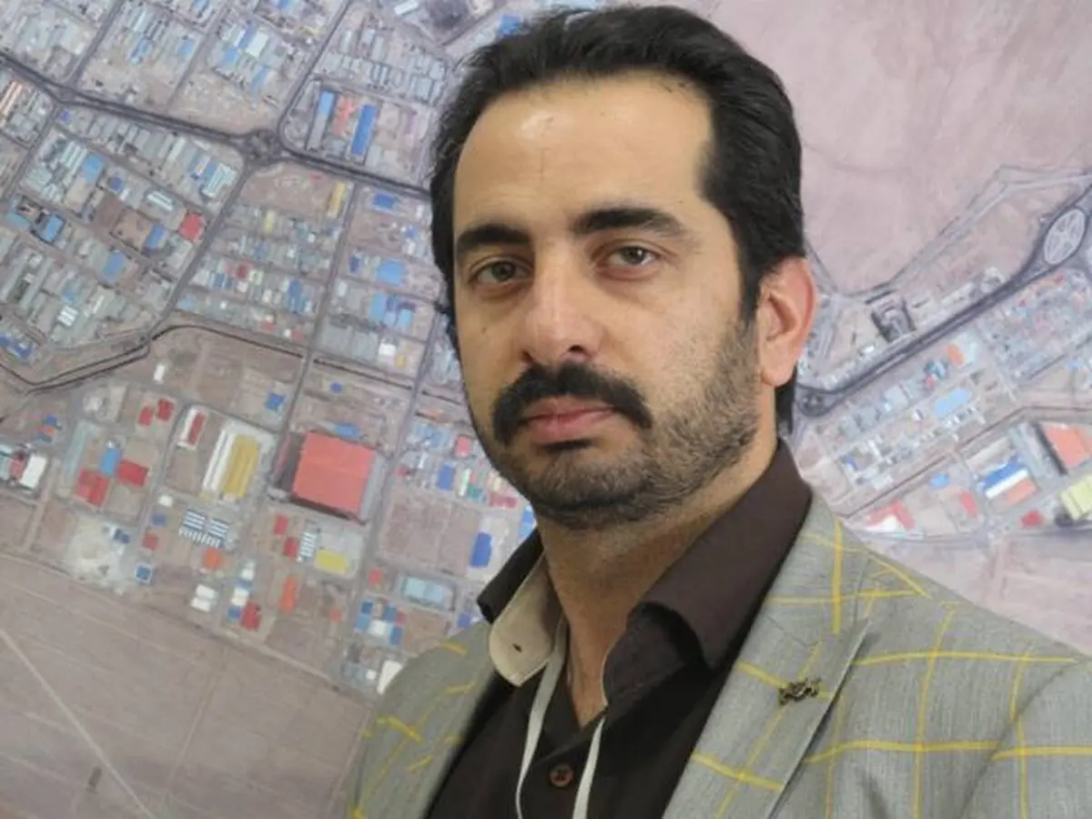  تکمیل طرح شبکه آبرسانی و توزیع آب ناحیه صنعتی  لار 