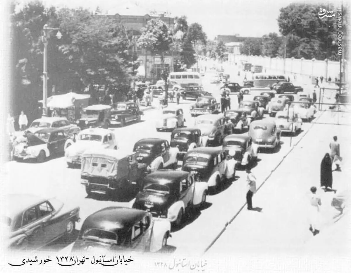 ترافیک چهار راه استانبول، 70 سال قبل/ عکس