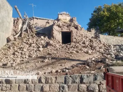 اگر پزشک در روستا داشتیم، الان "زهرا" زنده بود/ سربازان با دست خالی نمی‌توانند آواربرداری کنند+عکس