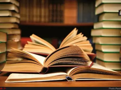 نشست‌های خانه کتاب و ادبیات برای هفته دفاع مقدس