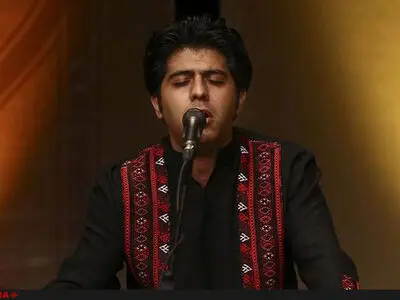 اجرای مشترک اشکان کمانگری با  گروه«اینک» 