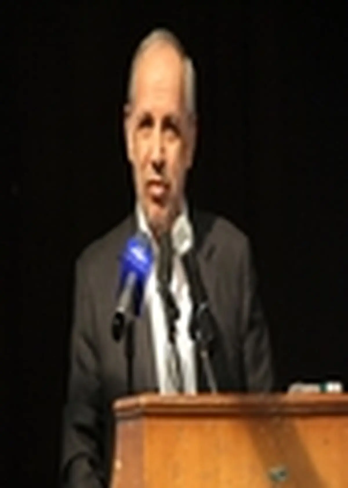معلمان پایه و اساس استقلال و شکوفایی کشور هستند