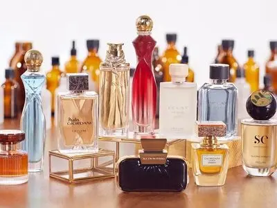 با انواع رایحه‌های عطر آشنا شوید 