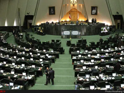 گزارش وزیر کشور درمورد وقوع زلزله غرب کشور در دستورکار پارلمان/ سوال نماینده میاندوآب از وزیر امور خارجه 