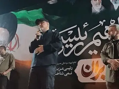 مساعد القوات البحرية للحرس الثوري: القوات المسلحة جاهزة للرد على اي عدوان