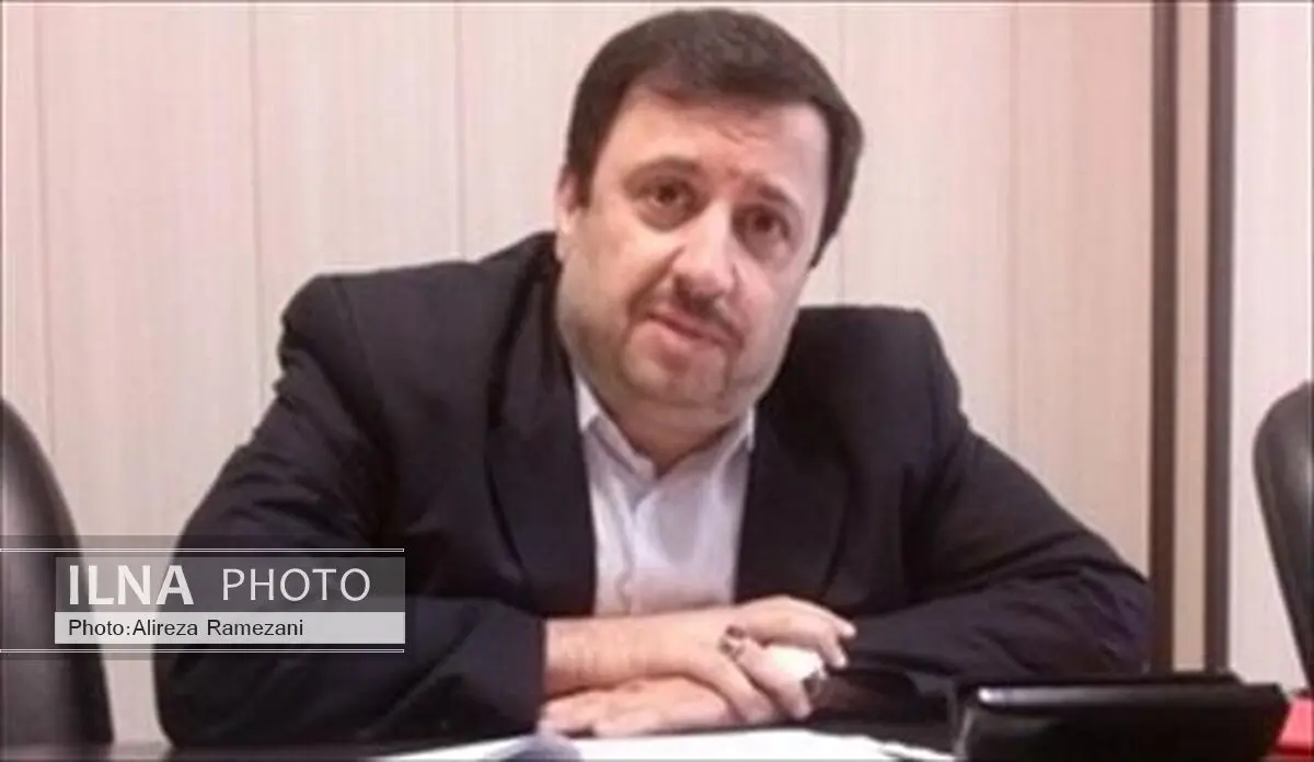 نقش زنان فراتر از هویت خانوادگی‌شان است