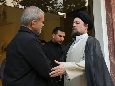 دیدار تولیت حرم امام خمینی (ره) با رئیس جمهور منتخب