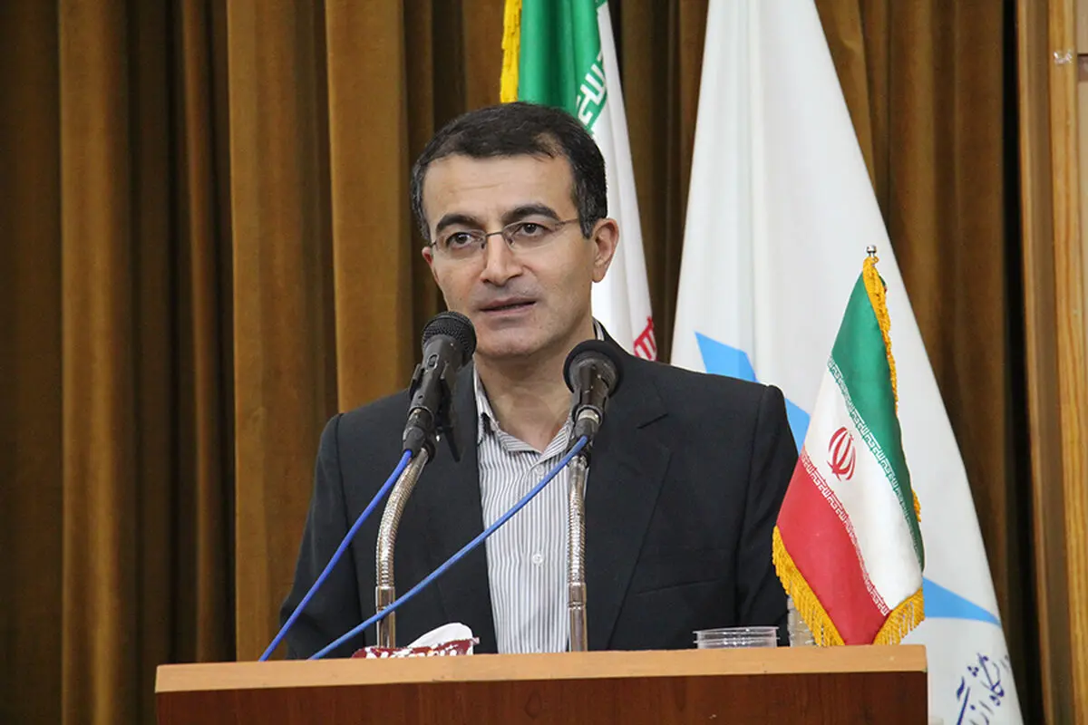 تجلیل از فرزندان کارکنان و اعضای هیات علمی دانشگاه آزاد رشت
