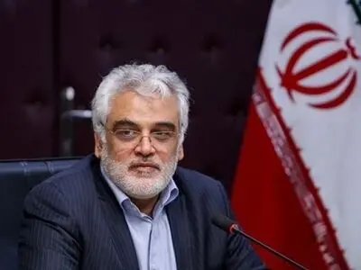 دانشگاه آزاد سالانه 80 هزار پایان‌نامه ارایه می‌دهد