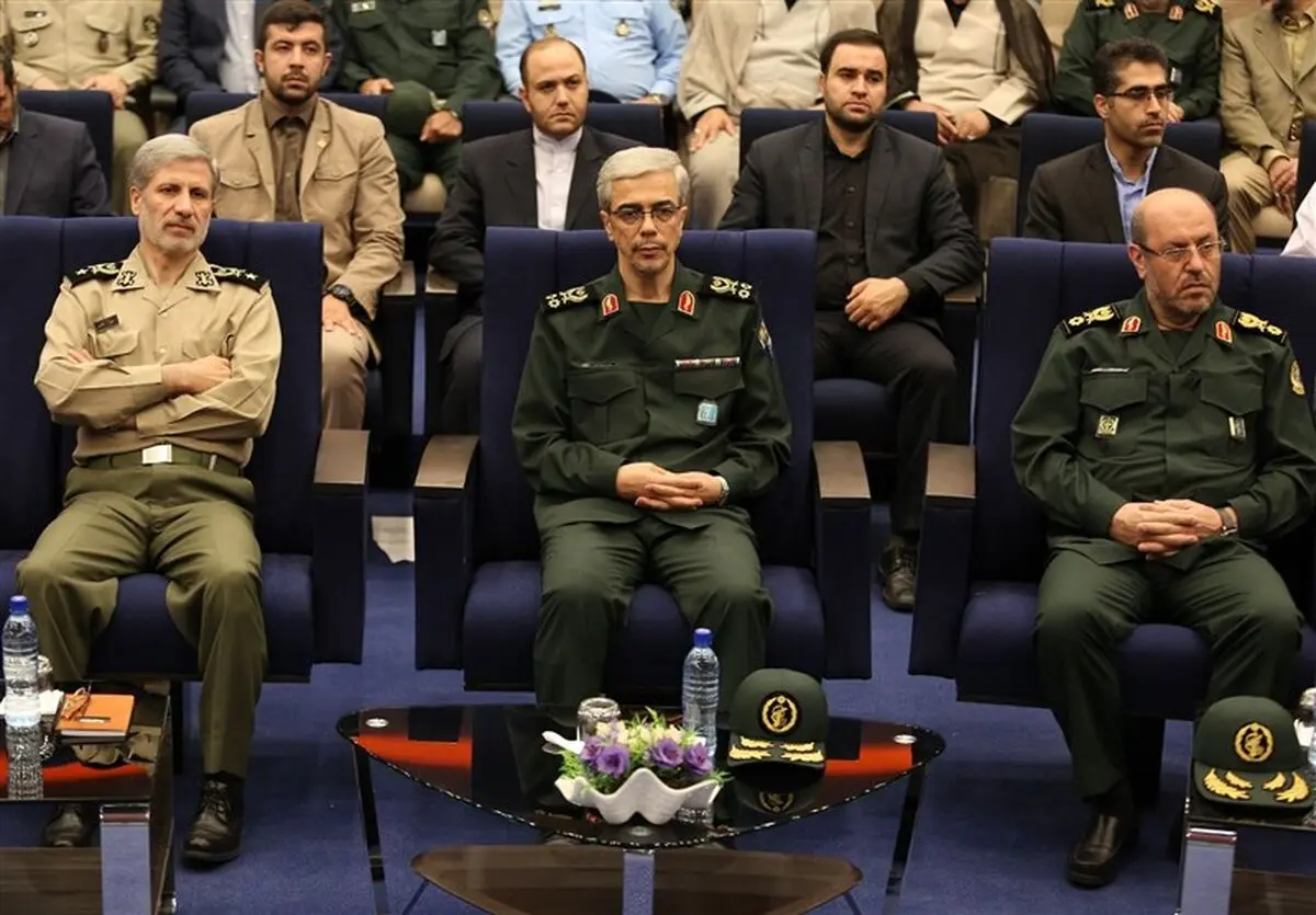 مراسم معارفه وزیر جدید دفاع برگزار شد 
