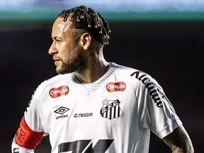 تمدید قرارداد نیمار با سانتوس تا پایان ۲۰۲۶