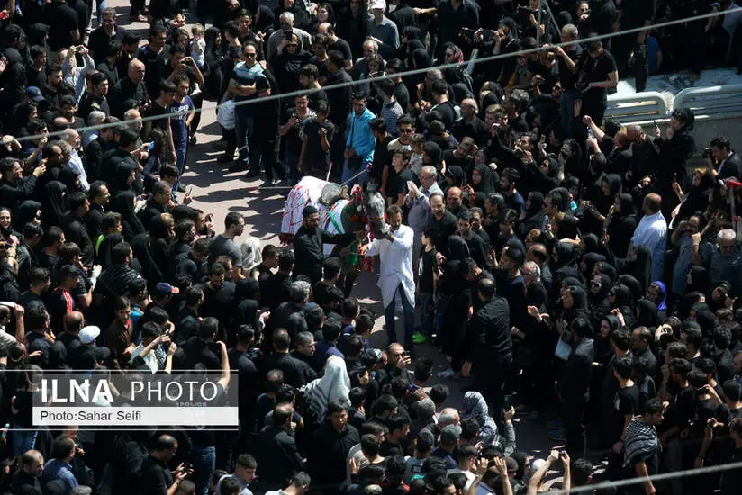 مراسم خیمه سوزان ظهر عاشورا در تهران