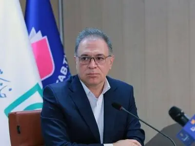 نشر دانشگاهی در بحران؛ از کاهش امتیاز تألیف تا ضرورت تحلیل داده‌های نمایشگاه مجازی