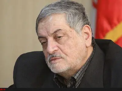 با لباس رژه خودمان را سرگرم کردیم/مدعیان دانشگاهی بودن باید بگویند چرا سه طلای فرنگی تکرار نشد؟
