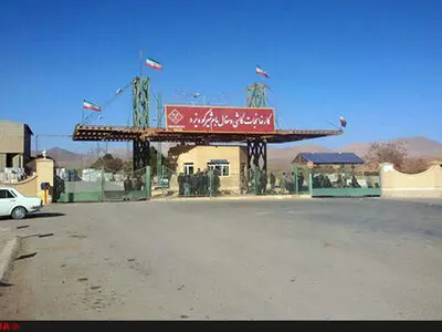 کارگران  کارخانه کاشی شیرکوه یزد 6 ماه معوقات مزدی دارند