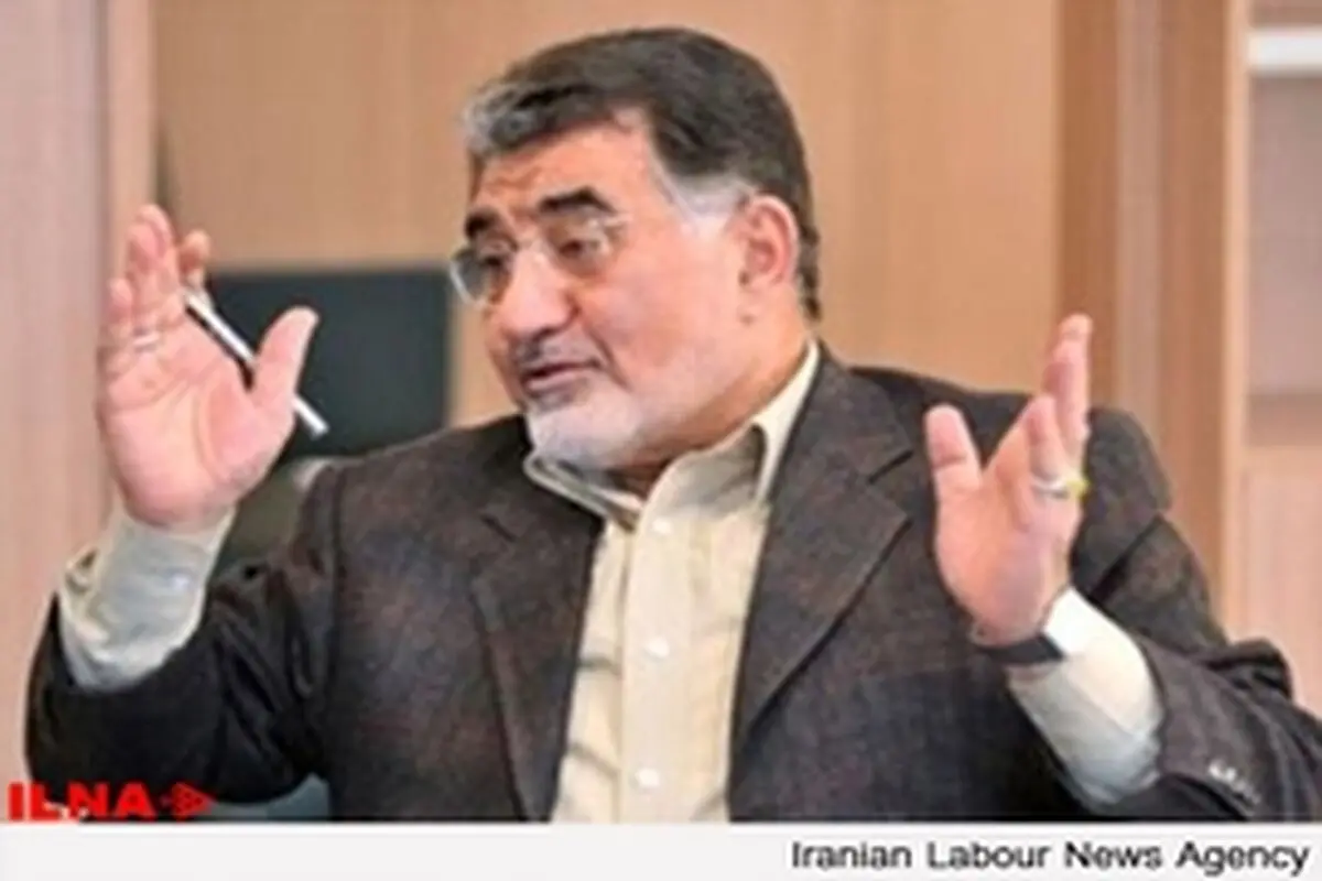 طلب پیمانکاران از دولت با حرف وصول نمی‌شود