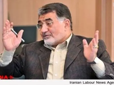 طلب پیمانکاران از دولت با حرف وصول نمی‌شود