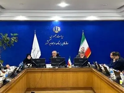 تاکید بر تبیین اقدامات دولت چهاردهم با استناد به شاخص‌های کلان در یک سال گذشته