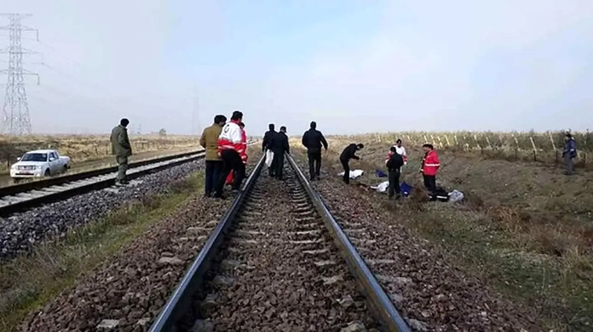مرگ مرد ۶۳ ساله بر اثر برخورد با قطار در نیشابور