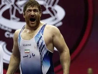  از همشهری بودن با تراکتوری‌ها به خودم می‌بالم/ آقای روحانی مثل پوتین به تمرینات ما بیاید