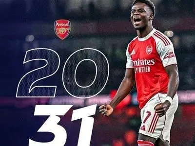 ستاره آرسنال پنج فصل دیگر در جمع توپچی‌ها