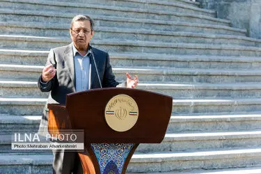 اعضای هیأت دولت در جمع خبرنگاران