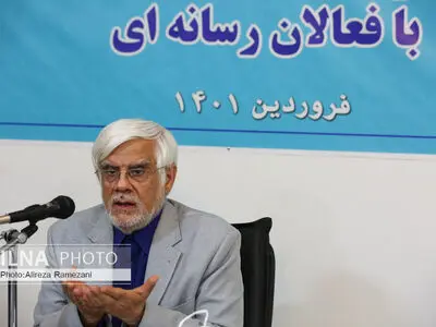 نعمت احمدی ناملایمات را صبورانه تحمل کرد