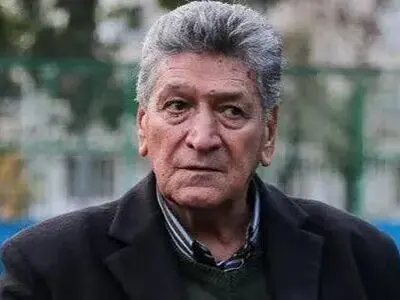 ستاره اسبق استقلال در بیمارستان بستری شد