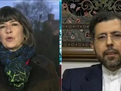 فی مقابلة مع شبکة CNN
خطیب زاده: لا داعی لمفاوضات مباشرة أو غیر مباشرة مع واشنطن قبل رفع جمیع الحظر 
