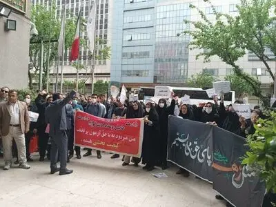پذیرفته‌نشدگان آزمون کیفیت‌بخشی جهاد دانشگاهی تجمع اعتراضی برگزار کردند