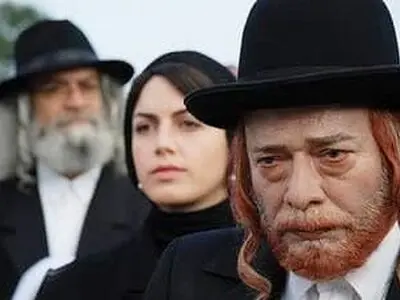 همراه با فیلم‌های سینمایی و تلویزیونی در پایان هفته/ از «دیده‌بان» و «شکارچی شنبه» تا «گاو» و «ایستگاه متروک»