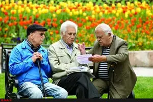 یک بازنشسته: همه چیز گران شد و ارزش معوقات کاهش یافت!