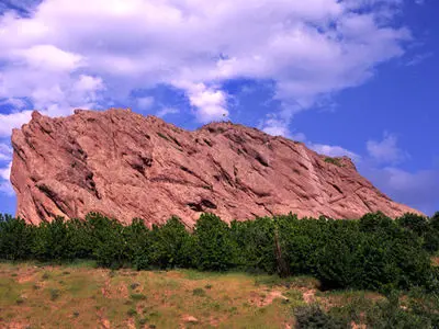 کشف آثاری از دوران قاجار، صفوی و اسماعیلیه در دژ الموت