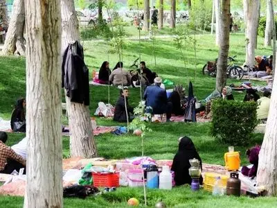 توصیه های هلال احمر در روز طبیعت/ هشدارهای ایمنی برای مراقبت از کودکان در سیزده به‌در

