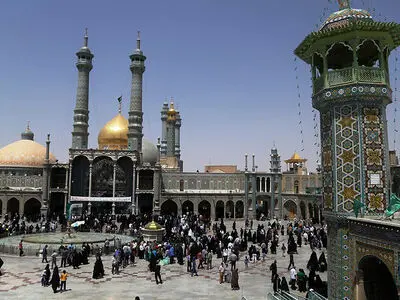 حال و هوای زائران در روز میلاد حضرت فاطمه معصومه(س)