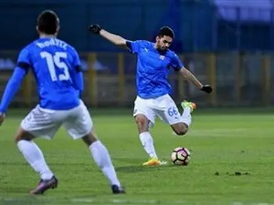 لوکوموتیو2-0 اوسیک/ برد لکوموتیو بدون کریمی