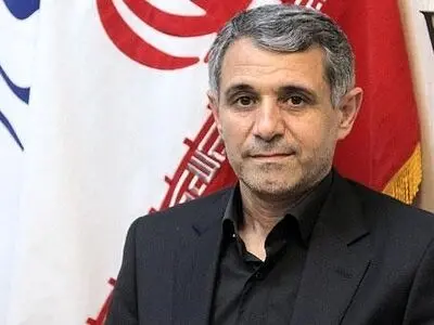 مردم به اصلاحات و جراحی اقتصادی مسئولین اعتماد ندارند/ بیشتر قوه گفتاری ما قوی است تا قوه عملکردی